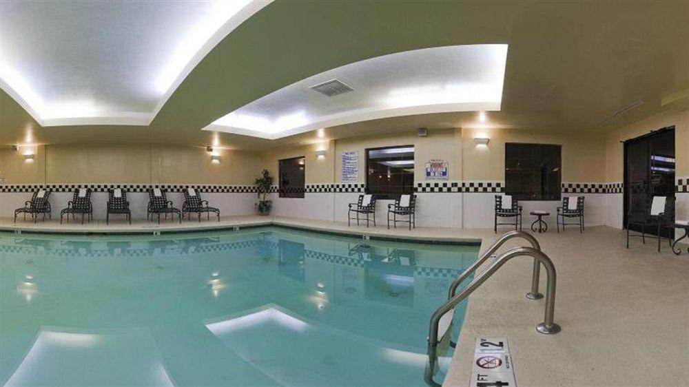 Holiday Inn & Suites Raleigh Cary By Ihg Εξωτερικό φωτογραφία